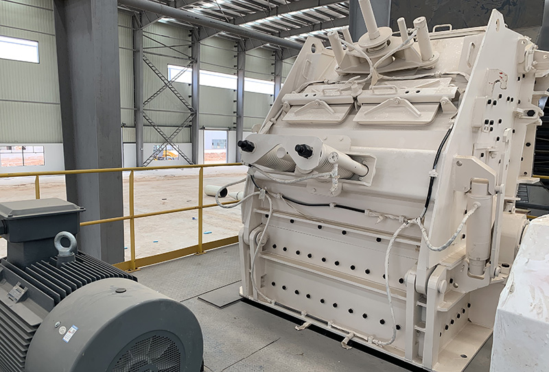 Concrete Impact Crusher