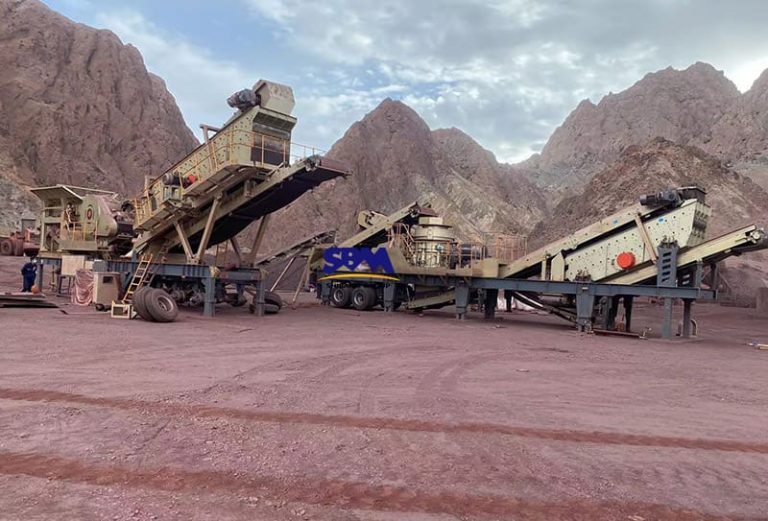 Portable crushing plant